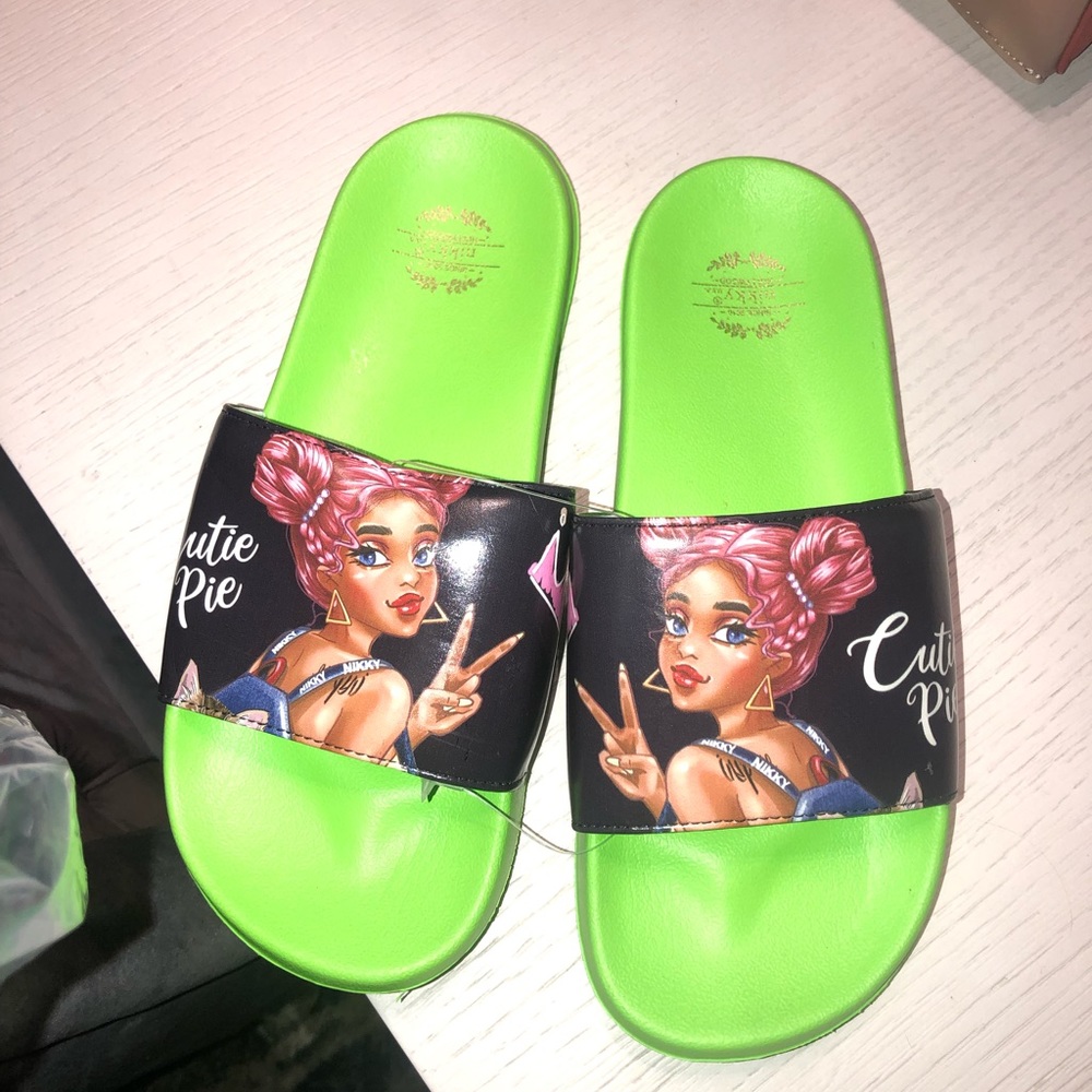 Women shoes